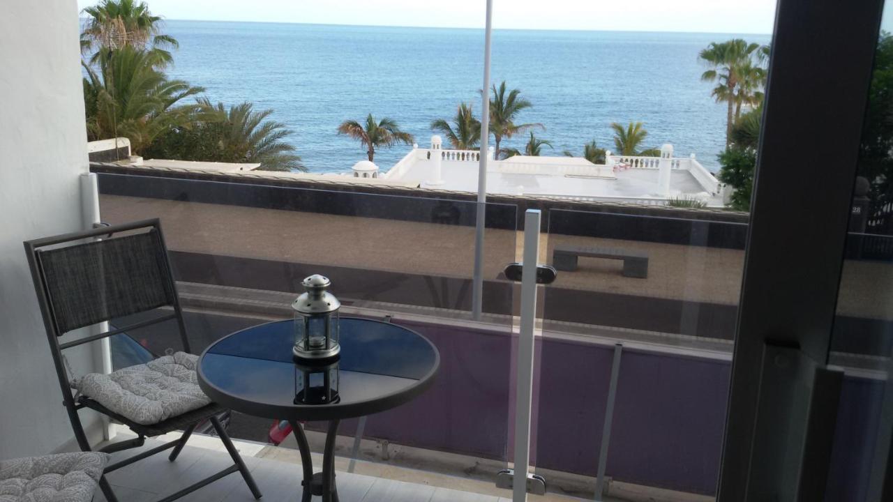 Luxury Two Bed Seaviews Apartment